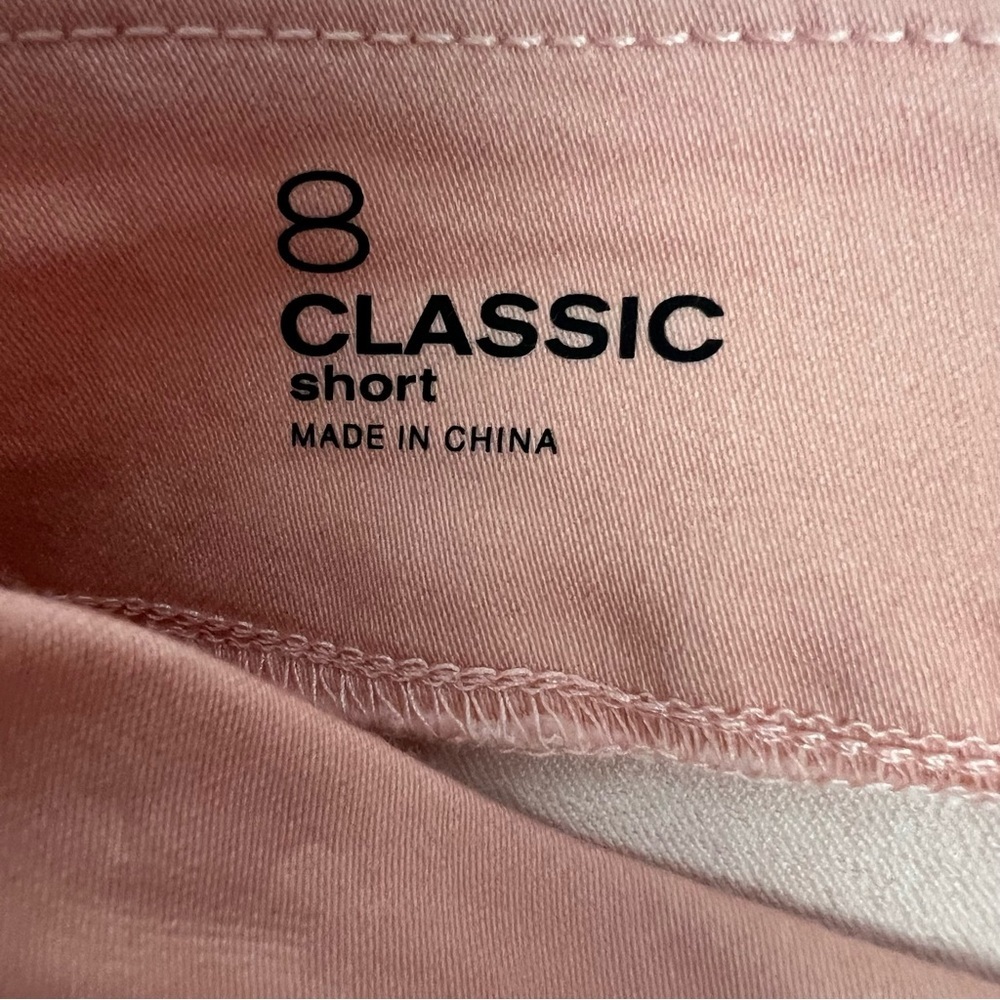 Liz Claiborne Women’s Bermuda Classic Pull On Shorts Sz 8 Peach Color Pockets - Picture 3 of 10